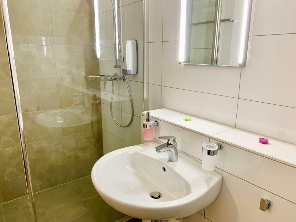 Hotel Adore Romanel-sur-Morges Dış mekan fotoğraf